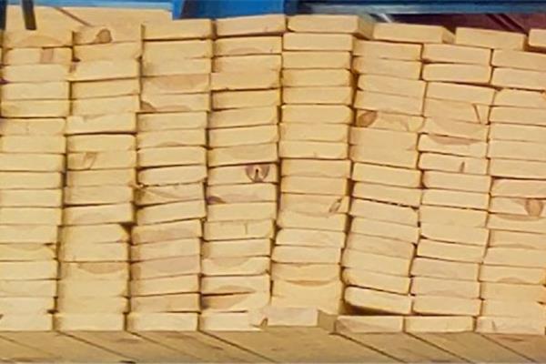 Constructiehout Grenen/vuren